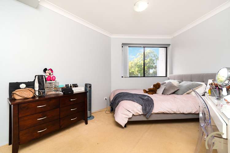 Fifth view of Homely unit listing, 10/2 The Crescent, Fairfield NSW 2165