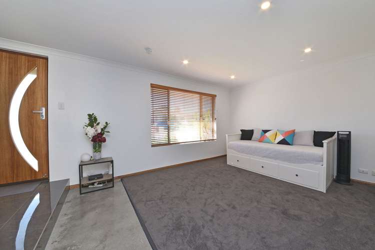Fourth view of Homely house listing, 6 Ormiston Gardens, Clarkson WA 6030