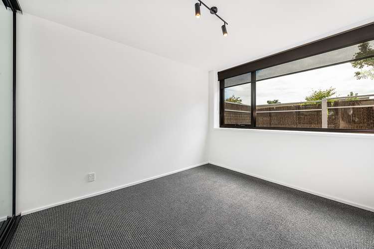 Fifth view of Homely apartment listing, 2/39 Venice Street, Mentone VIC 3194