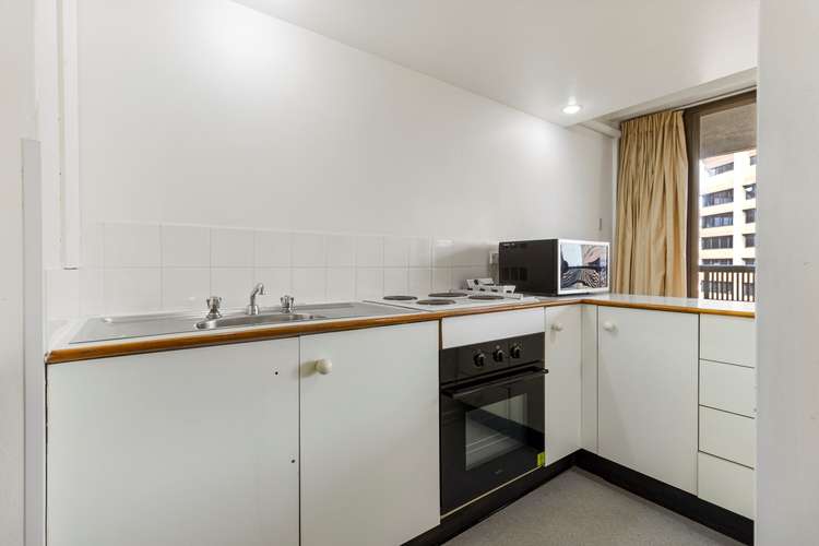 Third view of Homely studio listing, 811/38 College St, Sydney NSW 2000