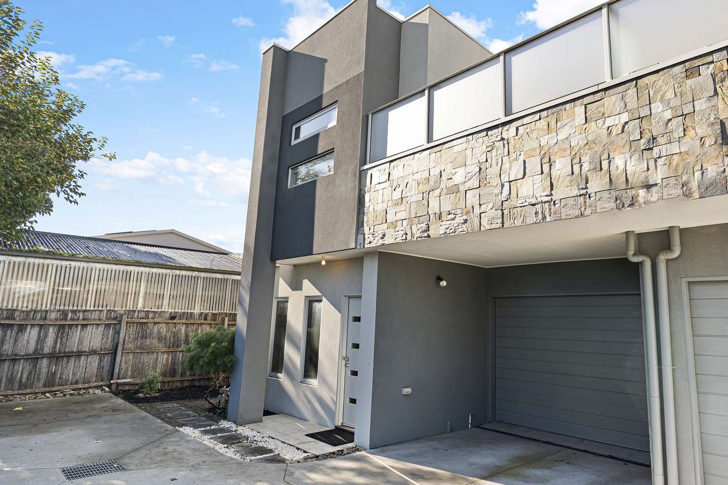 Main view of Homely townhouse listing, 5/11 Osborne Ave, Springvale VIC 3171