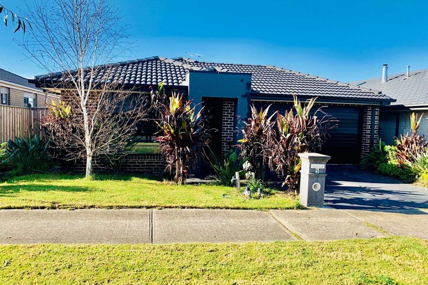 Main view of Homely house listing, 5 Berkley Street, Pakenham VIC 3810