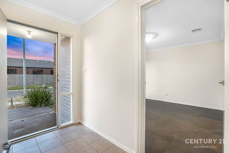 Fifth view of Homely house listing, 17 Chantelle Parade, Tarneit VIC 3029