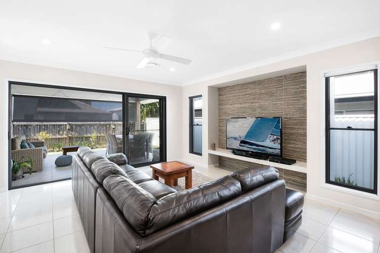 Second view of Homely house listing, 3 Osprey Drive, Birtinya QLD 4575