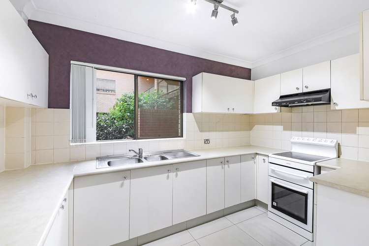 Third view of Homely apartment listing, 5/7-11 Queens Road, Brighton-le-sands NSW 2216