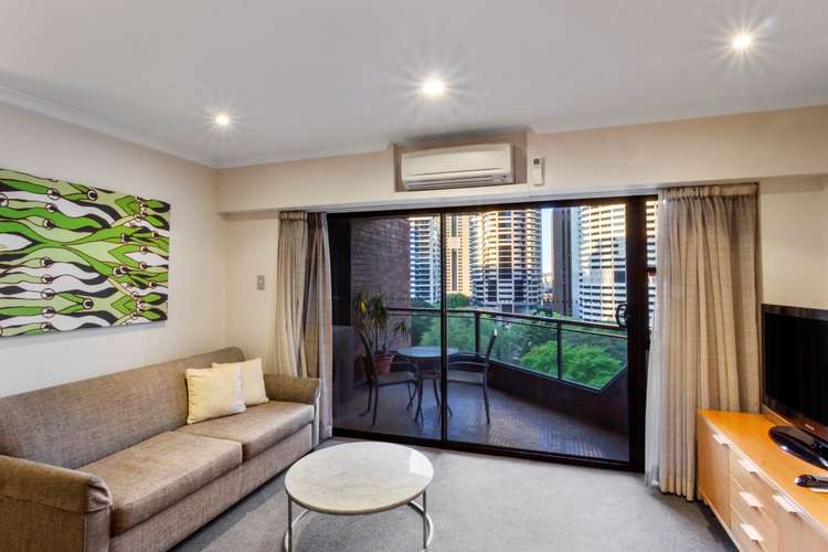 Third view of Homely apartment listing, 1007/5 York Street, Sydney NSW 2000