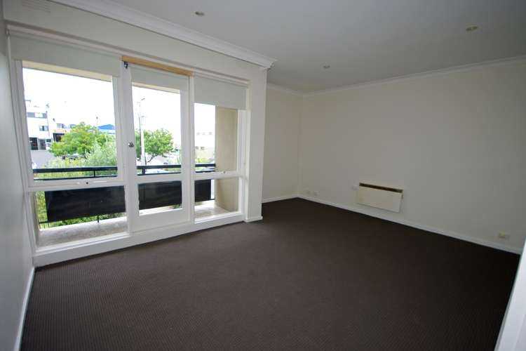 Main view of Homely apartment listing, 3/10 Kokaribb Road, Carnegie VIC 3163