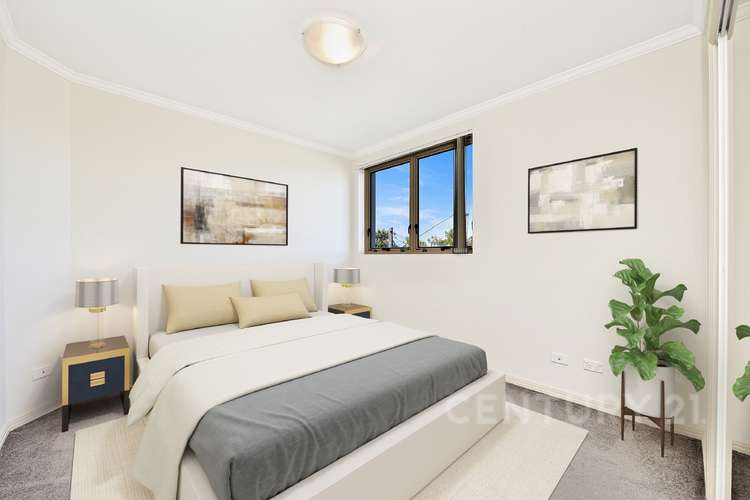 Second view of Homely apartment listing, L5/26 Warayama Place, Rozelle NSW 2039