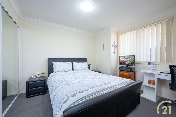 Third view of Homely villa listing, 4/40 Eton Street, Smithfield NSW 2164