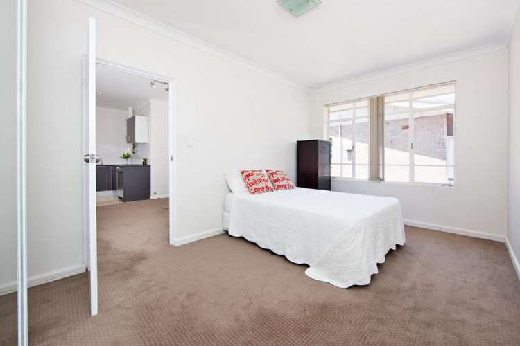 Fourth view of Homely apartment listing, 8/130 Ben Boyd Road, Neutral Bay NSW 2089