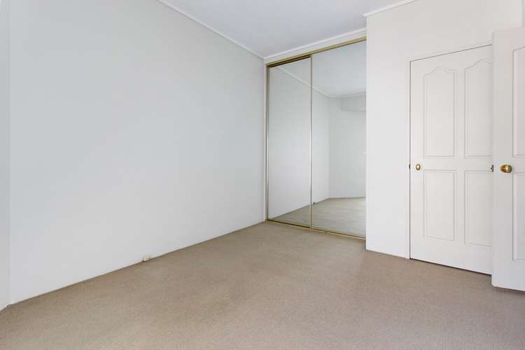 Fifth view of Homely apartment listing, Level 22/187 Liverpool St, Sydney NSW 2000