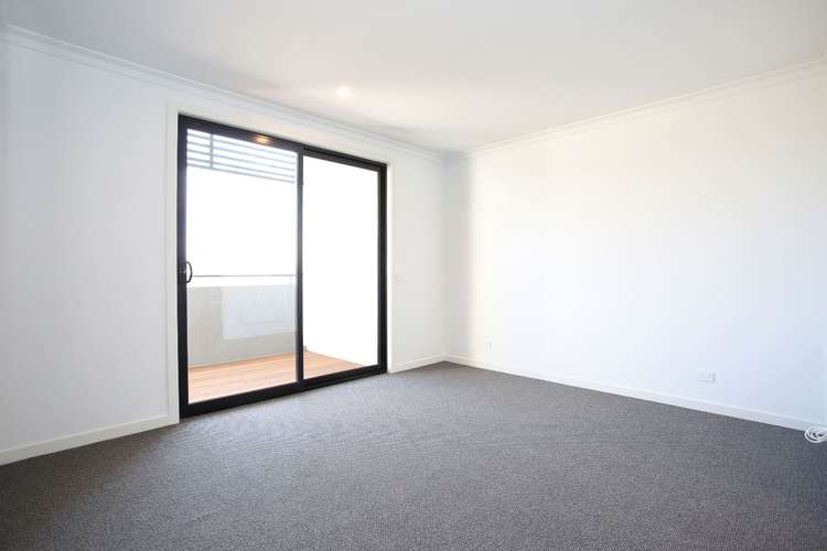 Fourth view of Homely townhouse listing, 9 Celeste Walk, Clayton South VIC 3169