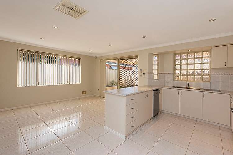 Fifth view of Homely house listing, 2/55 Mars Street, Carlisle WA 6101