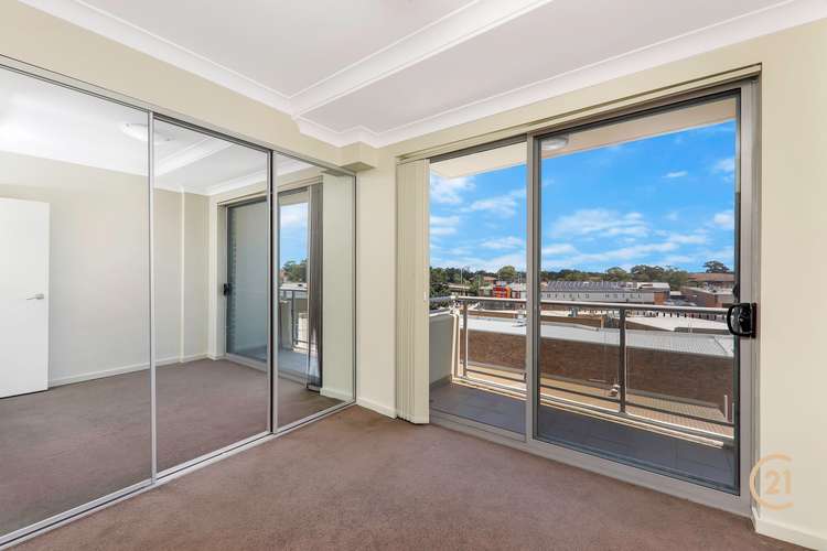 Main view of Homely unit listing, 13/17-21 The Crescent, Fairfield NSW 2165