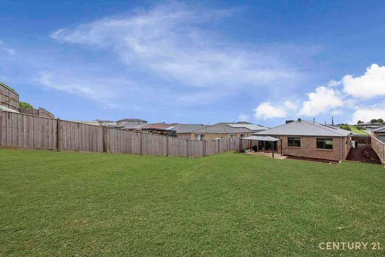 Sixth view of Homely house listing, 58 Meadowlea Crescent, Pakenham VIC 3810