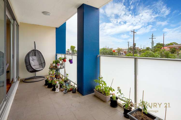 Second view of Homely apartment listing, 3/29-33 Joyce Street, Pendle Hill NSW 2145