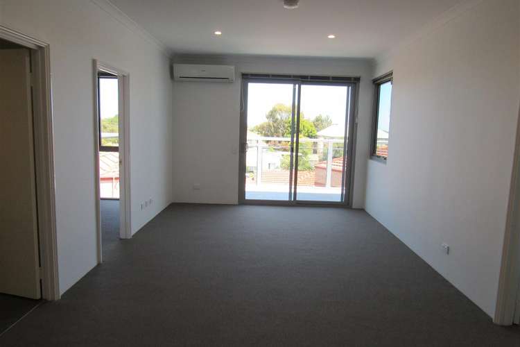 Seventh view of Homely apartment listing, 17/102 Kent Street, Rockingham WA 6168