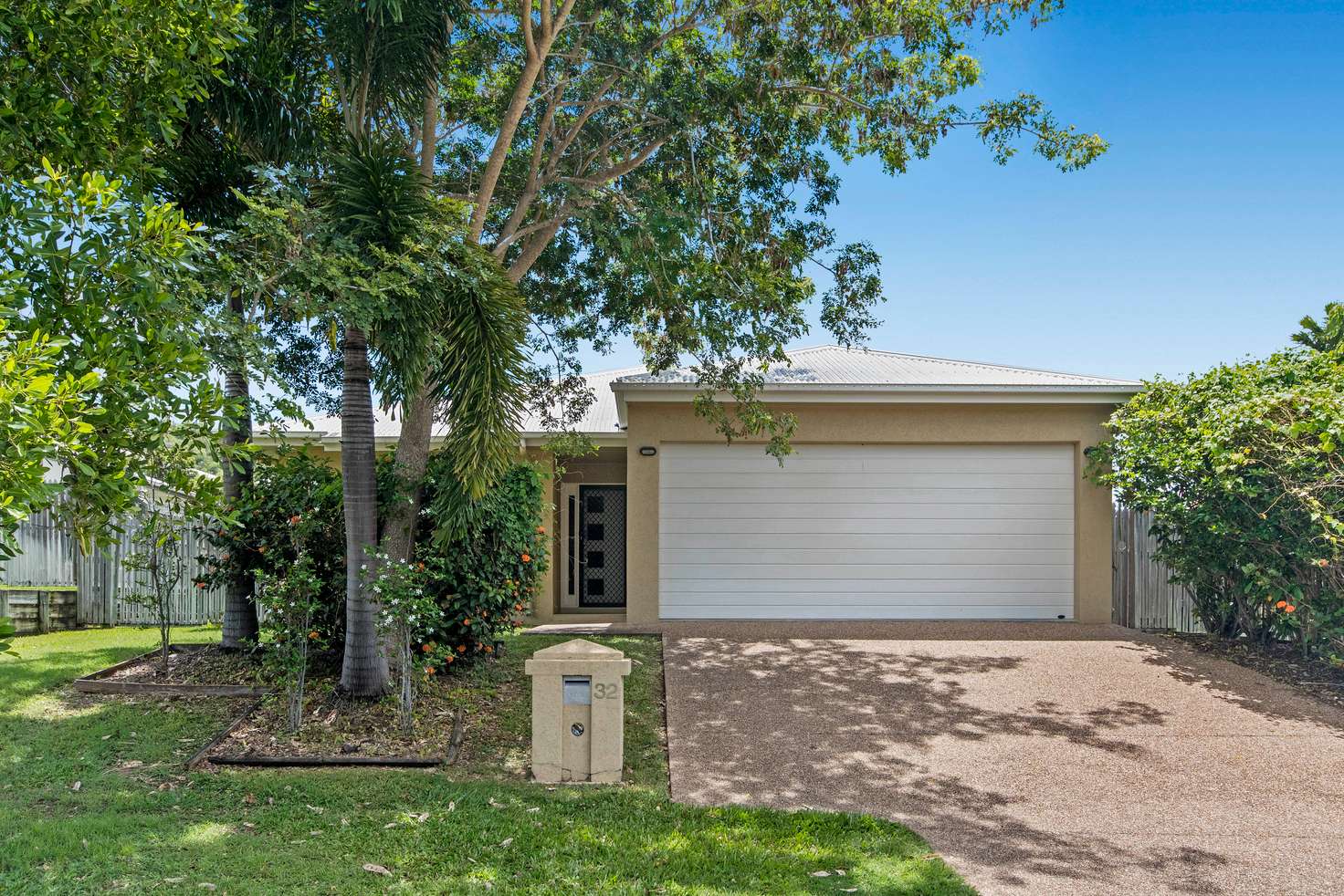 Main view of Homely house listing, 32 Keeper Court, Mount Louisa QLD 4814