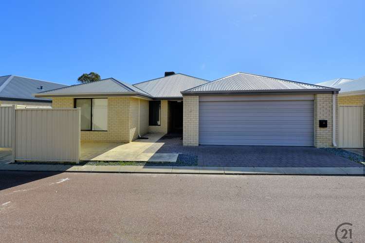 Main view of Homely house listing, 2 Toora Mews, Lakelands WA 6180