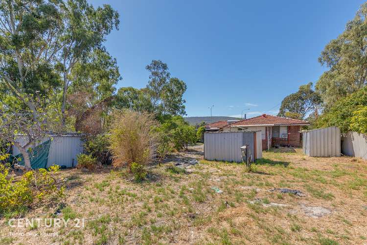 Fourth view of Homely house listing, 4 St Georges Avenue, Champion Lakes WA 6111