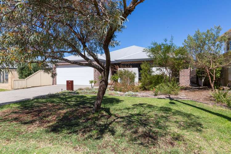 Second view of Homely house listing, 8 Finlay Court, Rivervale WA 6103