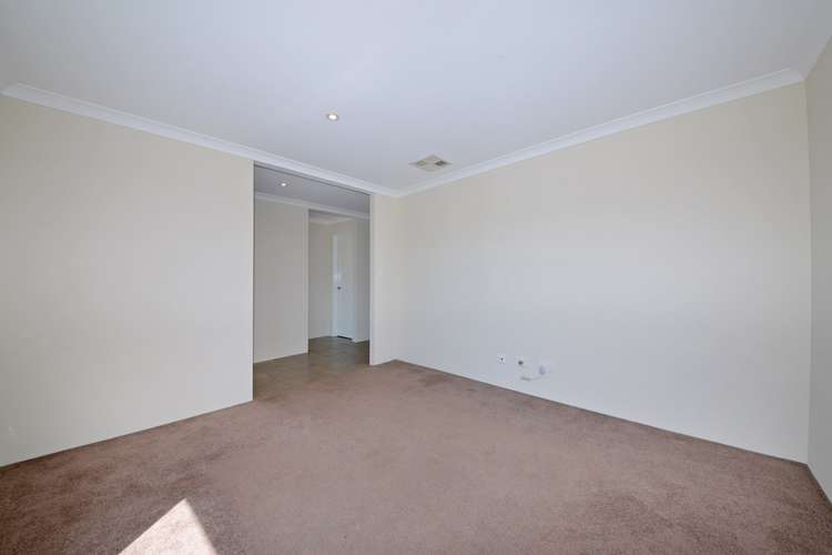 Fifth view of Homely house listing, 2 Cherokee Green, Clarkson WA 6030