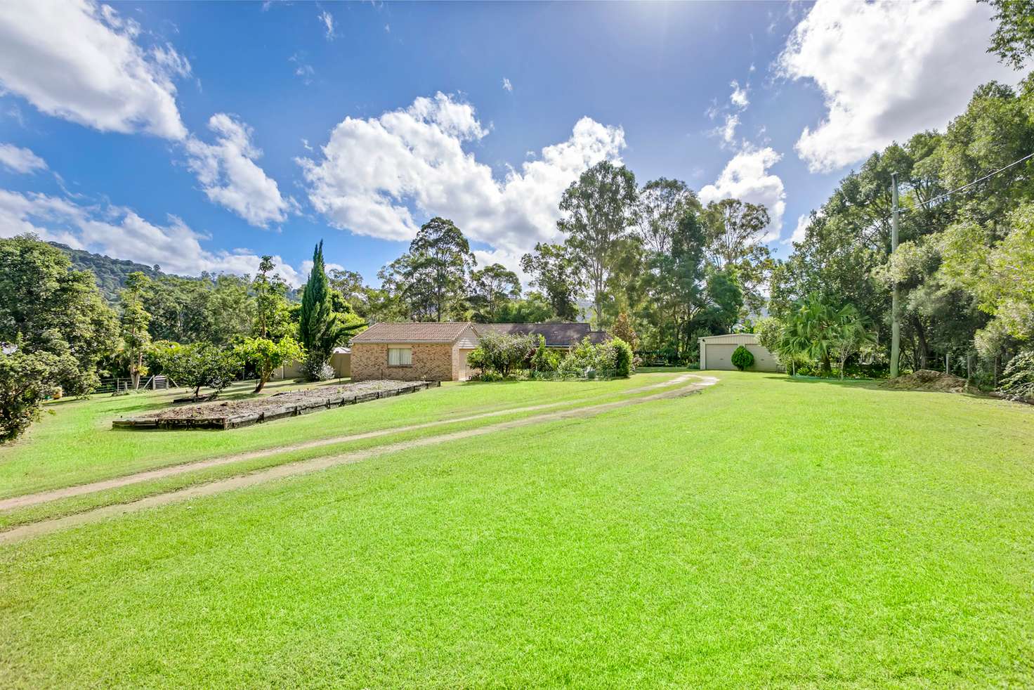 Main view of Homely house listing, 587 Hunchy Road, Hunchy QLD 4555