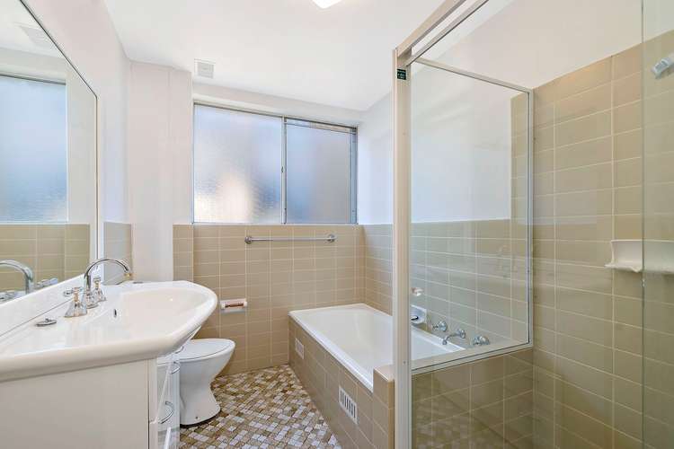 Fourth view of Homely apartment listing, 4/13 Onslow Street, Rose Bay NSW 2029