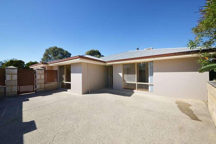 Fifth view of Homely house listing, 6 Pridmore Glen, Clarkson WA 6030