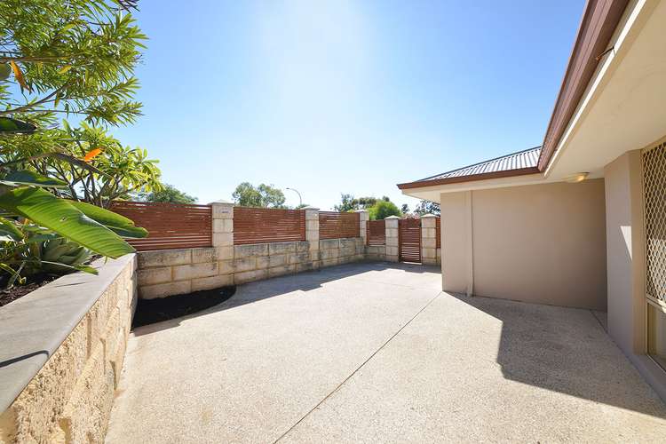 Sixth view of Homely house listing, 6 Pridmore Glen, Clarkson WA 6030