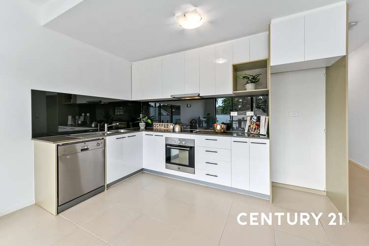 Main view of Homely apartment listing, 10/76 East Boundary Road, Bentleigh East VIC 3165