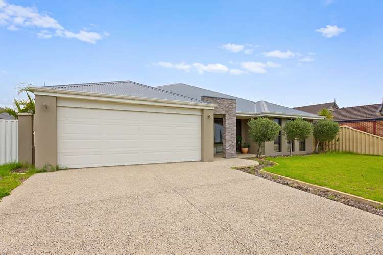 Second view of Homely house listing, 5 Apsley Circle, Millbridge WA 6232