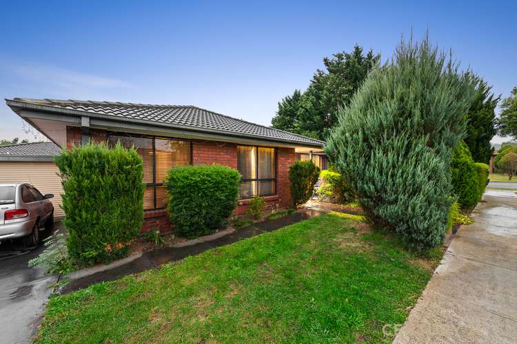 Main view of Homely unit listing, 1/5 Denver Drive, Narre Warren VIC 3805