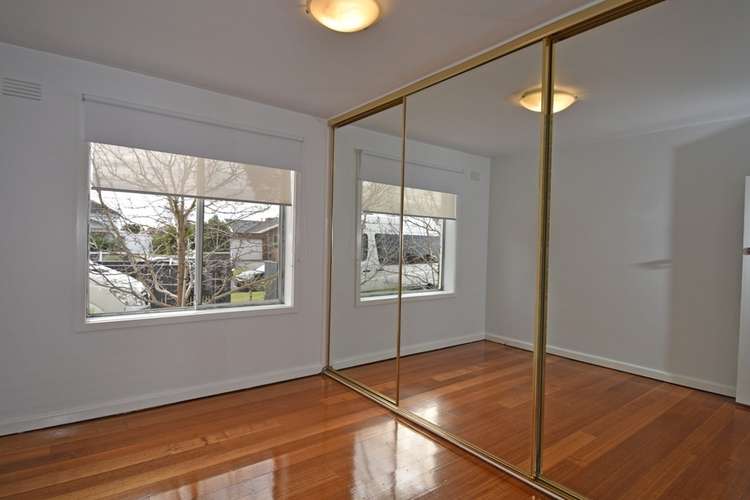 Fourth view of Homely apartment listing, 2/4 Lydia Street, Bentleigh VIC 3204