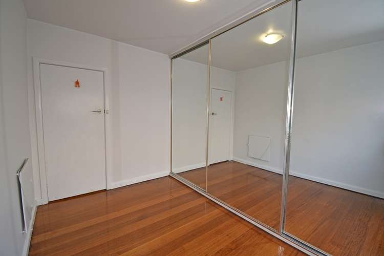 Fifth view of Homely apartment listing, 2/4 Lydia Street, Bentleigh VIC 3204