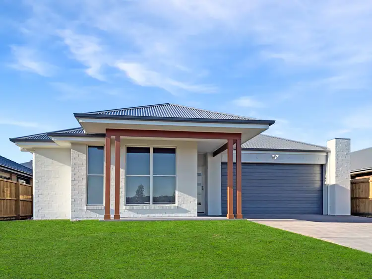 15 Lawrenson Street