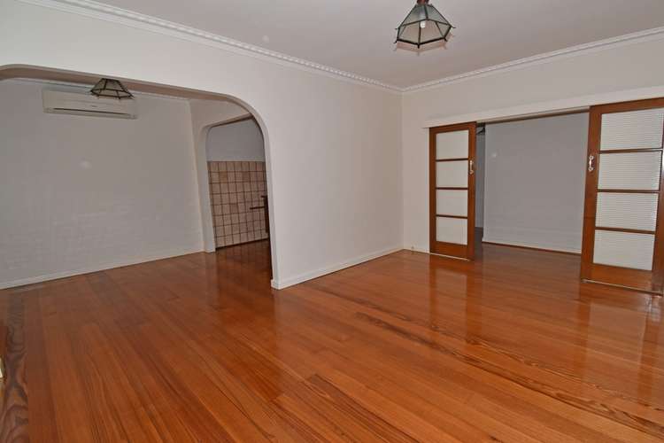 Fourth view of Homely house listing, 33 Tudor Street, Bentleigh East VIC 3165