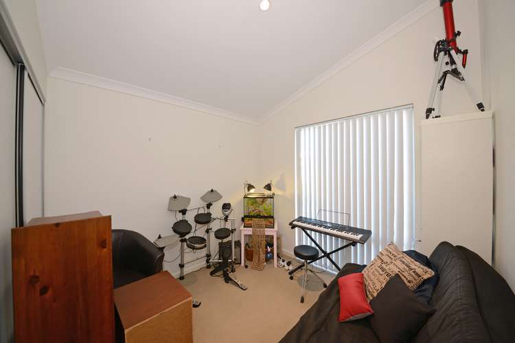 Fifth view of Homely house listing, 15 Broach Way, Alkimos WA 6038