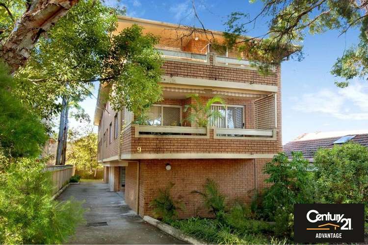 Main view of Homely unit listing, 3/9 Helen Street, Westmead NSW 2145