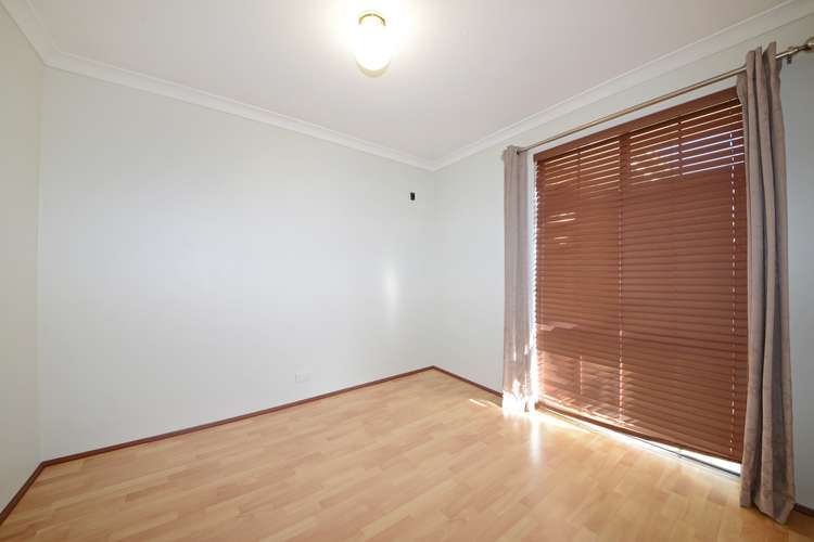 Fifth view of Homely house listing, 18 Shinners Green, Clarkson WA 6030