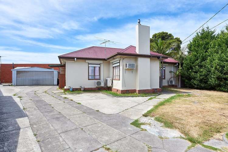 Main view of Homely house listing, 17 Union Grove, Springvale VIC 3171
