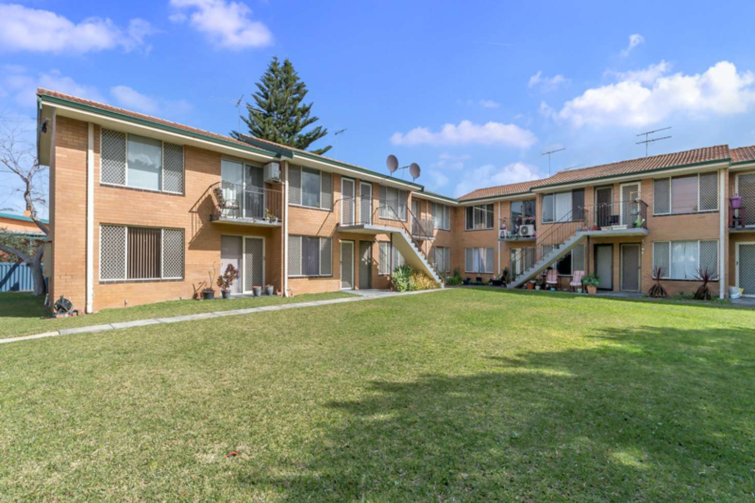 Main view of Homely unit listing, 1/171-173 Safety Bay Road, Shoalwater WA 6169