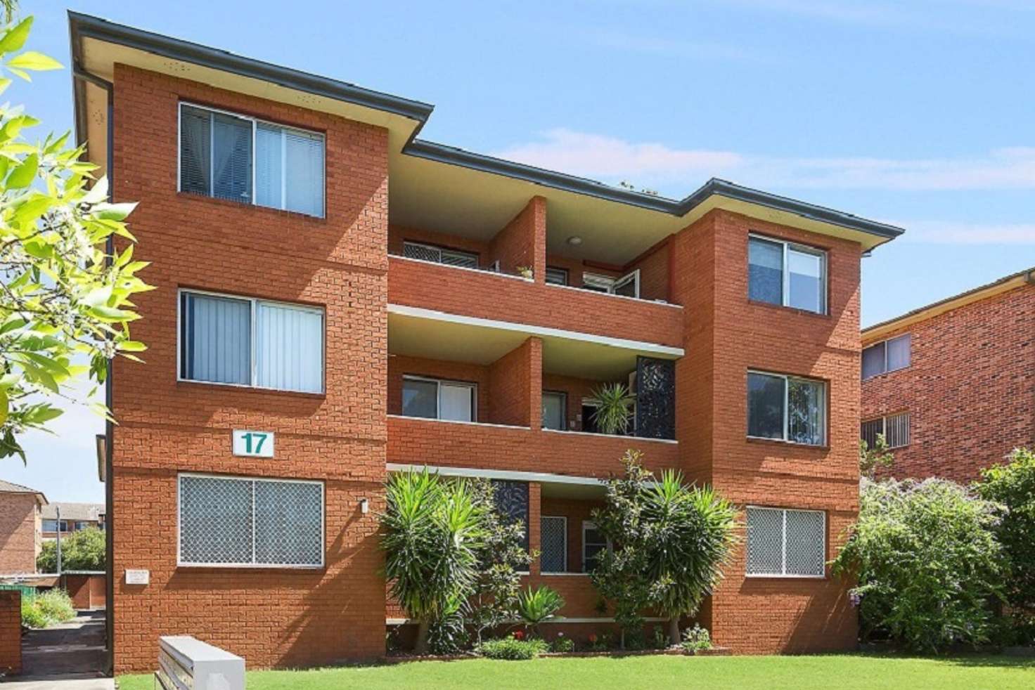 Main view of Homely unit listing, 15/17 Baxter Avenue, Kogarah NSW 2217