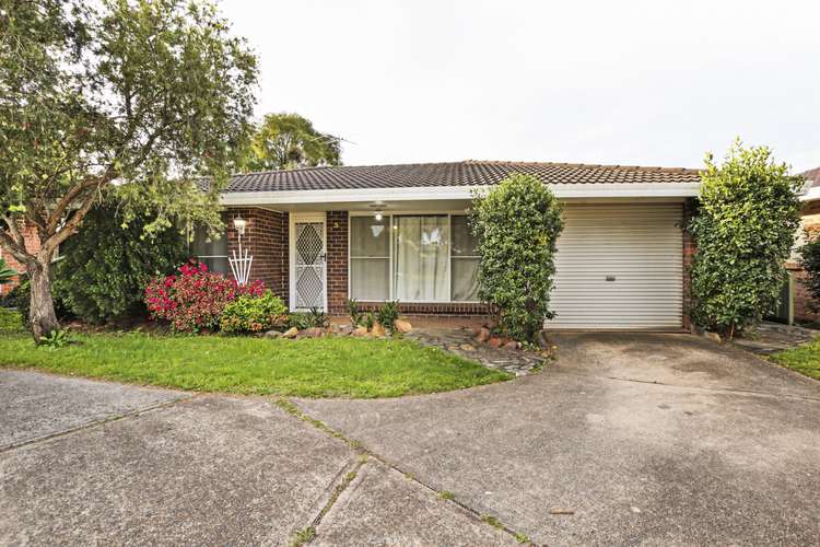 Third view of Homely villa listing, 3/106 Belmont Road, Glenfield NSW 2167