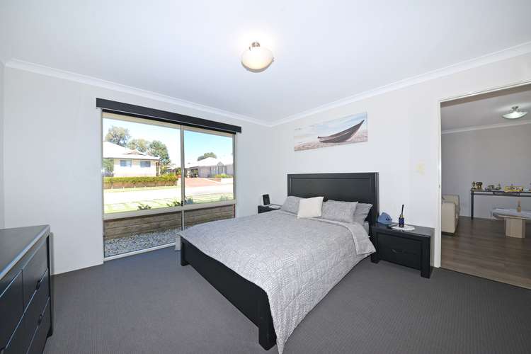 Fifth view of Homely house listing, 8 Airlie Chase, Clarkson WA 6030