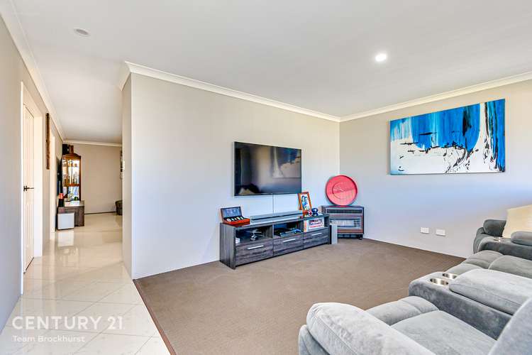 Sixth view of Homely house listing, 2 Canna Drive, Canning Vale WA 6155