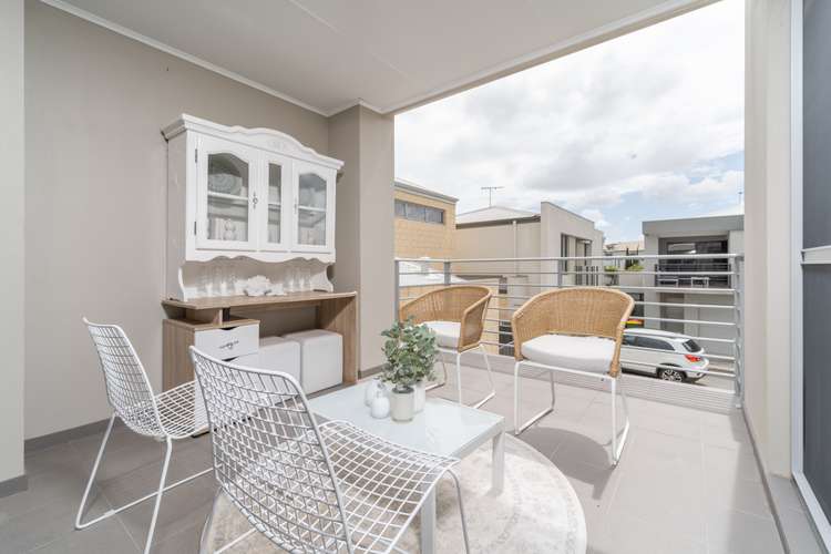 Main view of Homely townhouse listing, 7/16 Pearson Drive, Success WA 6164