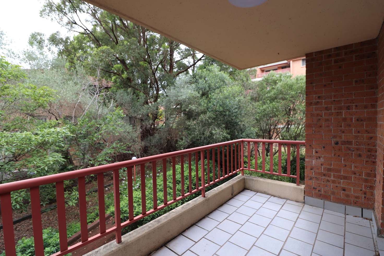 Main view of Homely unit listing, 18/58 Glencoe St, Sutherland NSW 2232