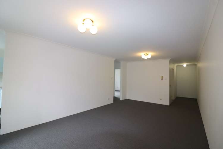 Second view of Homely unit listing, 18/58 Glencoe St, Sutherland NSW 2232