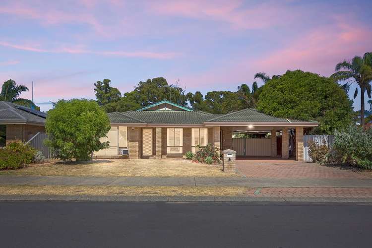 6 St Peters Green, College Grove WA 6230